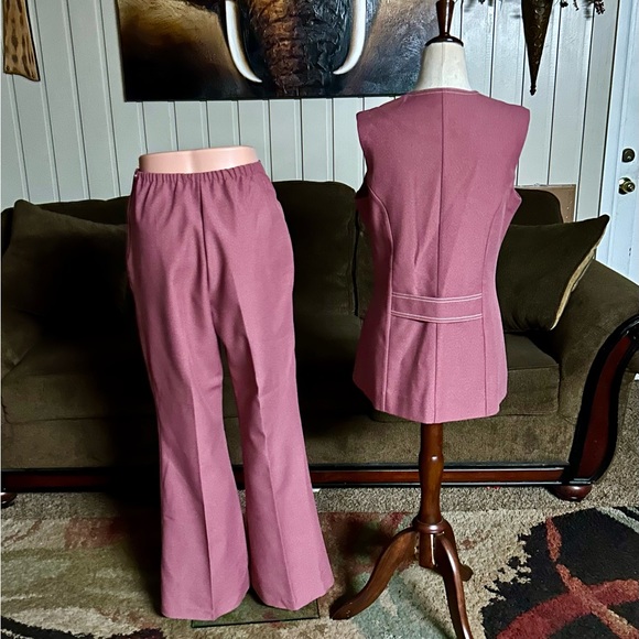 Douglas Marc • 2 Piece • Top / Pants Set • Hippie • Purple Color • Size Medium - Picture 9 of 12